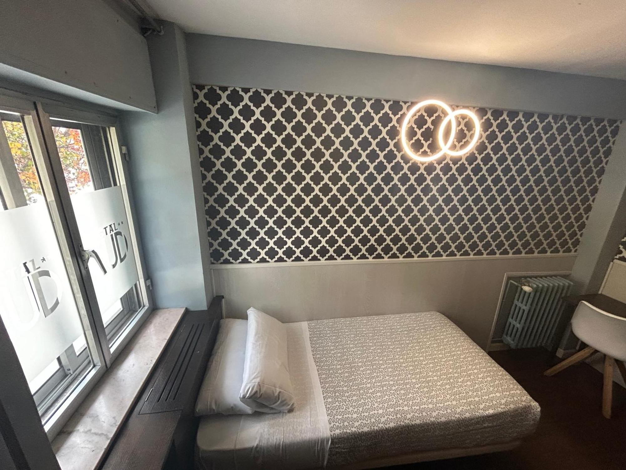 Hostal Gud Salamanca Bagian luar foto