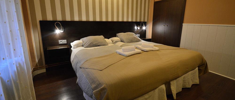 Hostal Gud Salamanca Bagian luar foto
