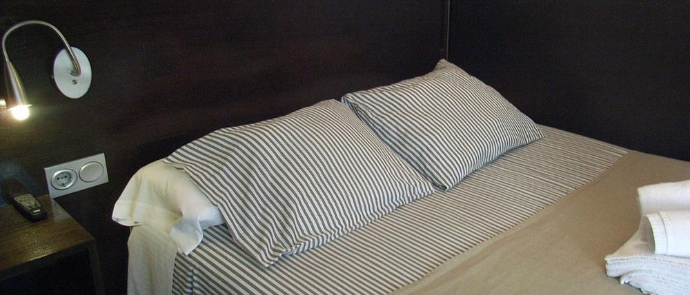 Hostal Gud Salamanca Bagian luar foto