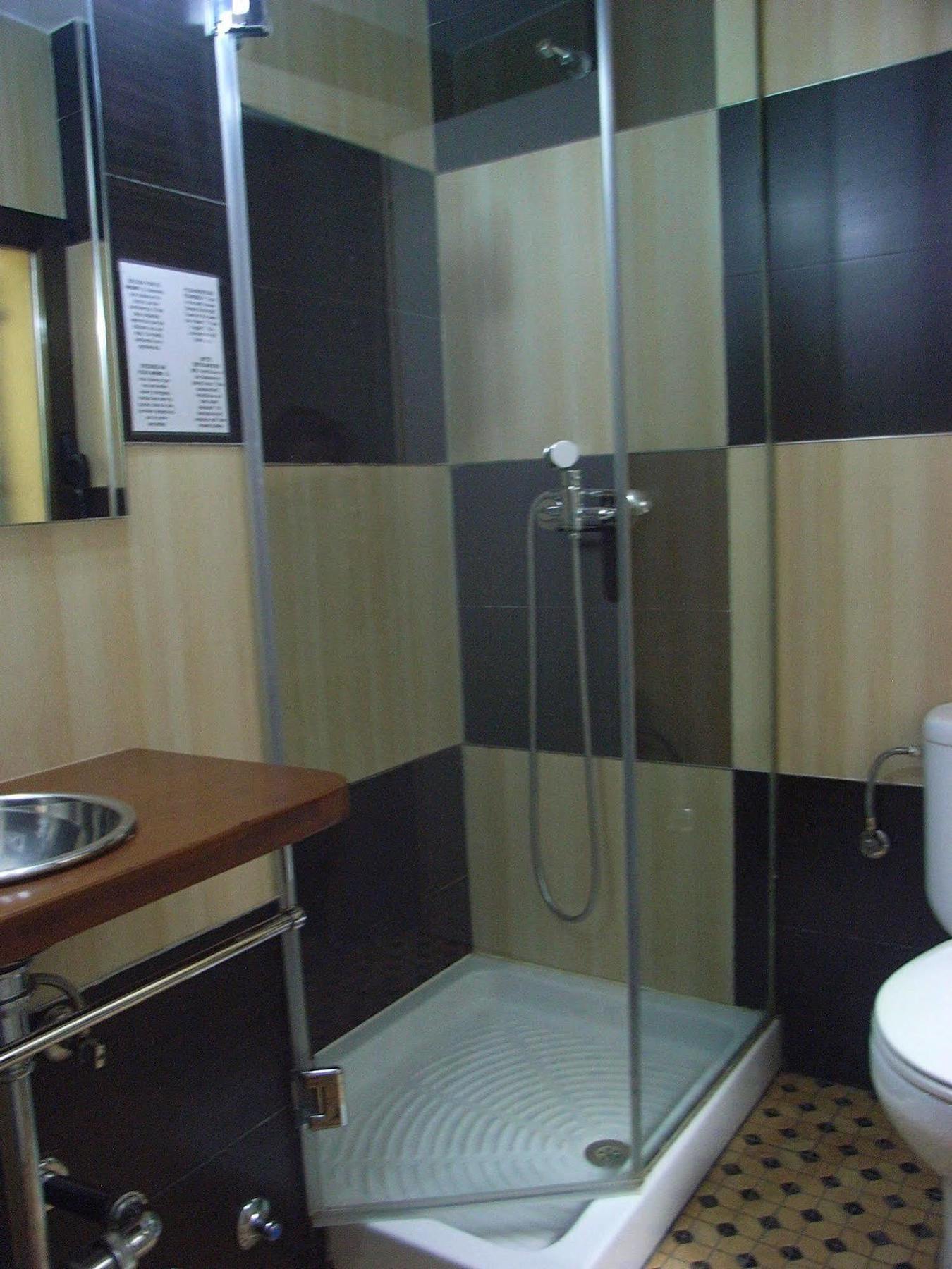 Hostal Gud Salamanca Bagian luar foto